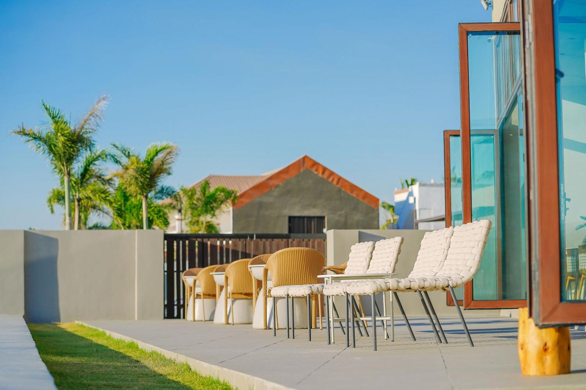 Tana Beach Villas Lian Extérieur photo